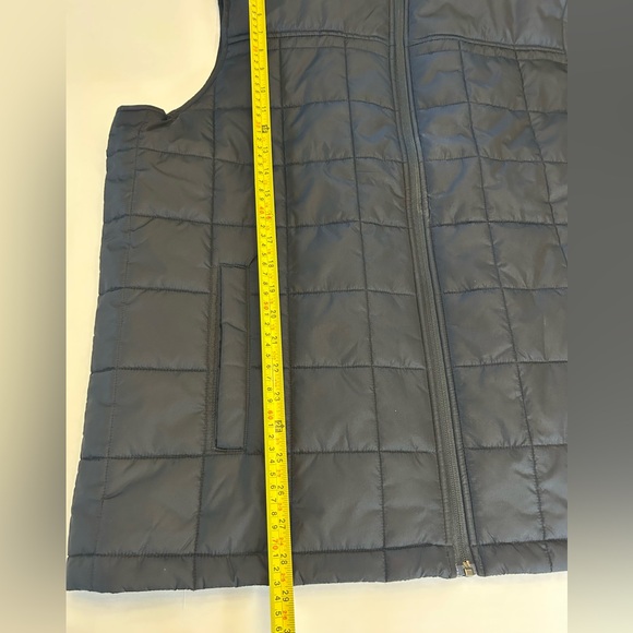Lands End Men Black Puffer Vest Size XL 46-48 Zip Up W/ Pockets Outdoor - Picture 9 of 12